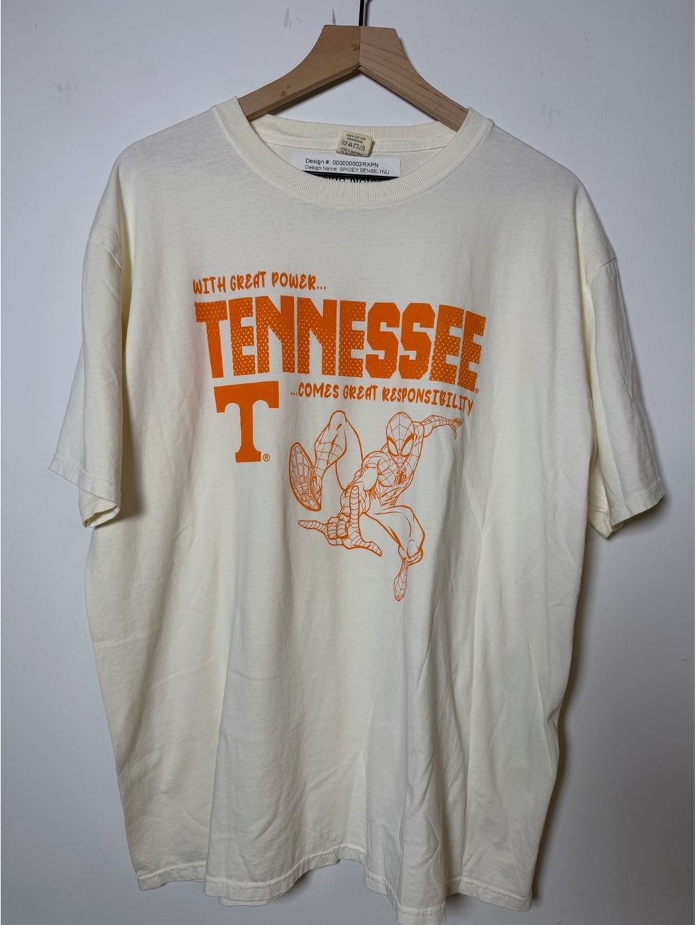 Blue 84 Tennessee Volunteers White T Shirt Men’s Large NWT Spider-Man mashup